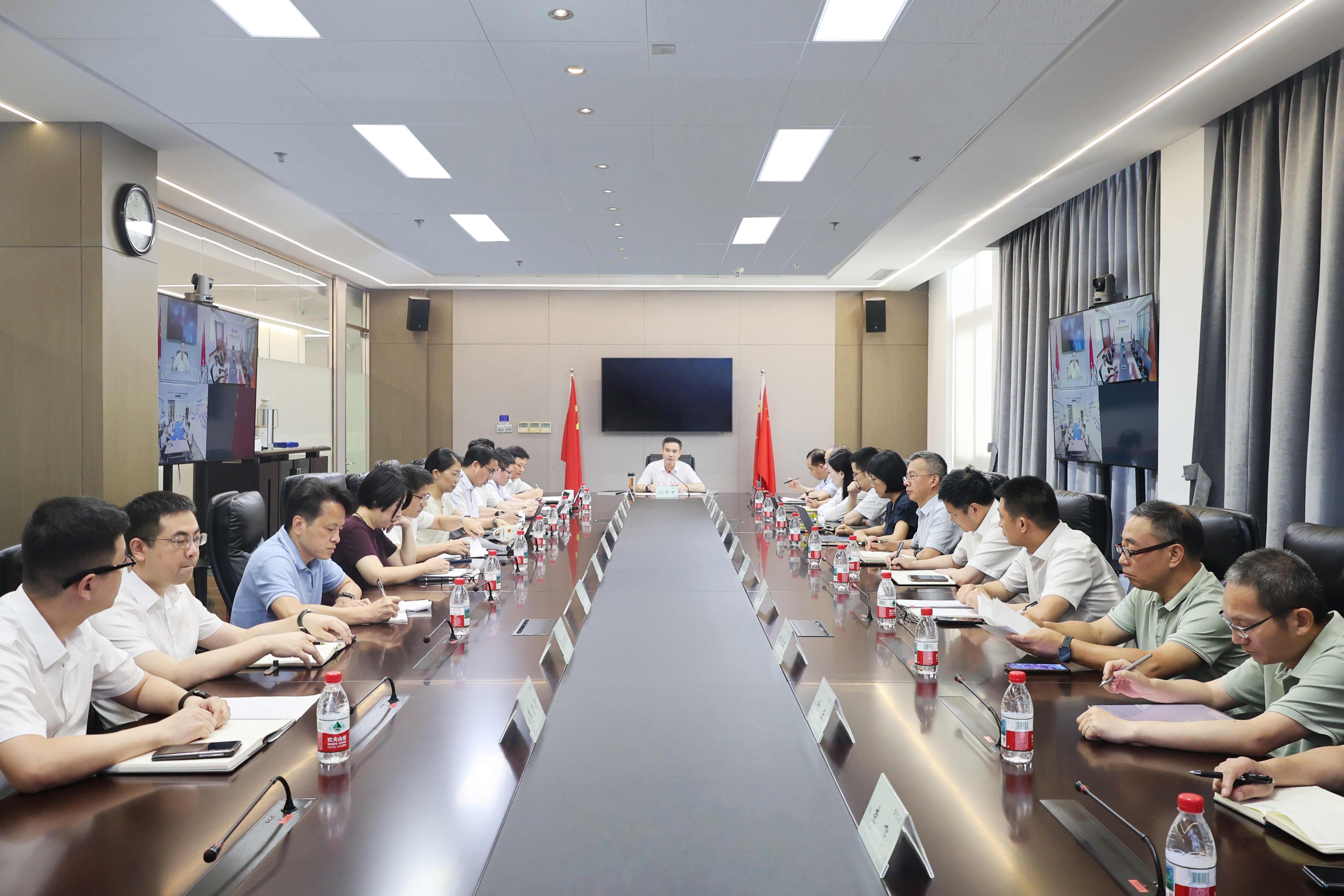 省二輕集團(tuán)召開智能船舶創(chuàng)新中心項(xiàng)目第三次領(lǐng)導(dǎo)小組會議