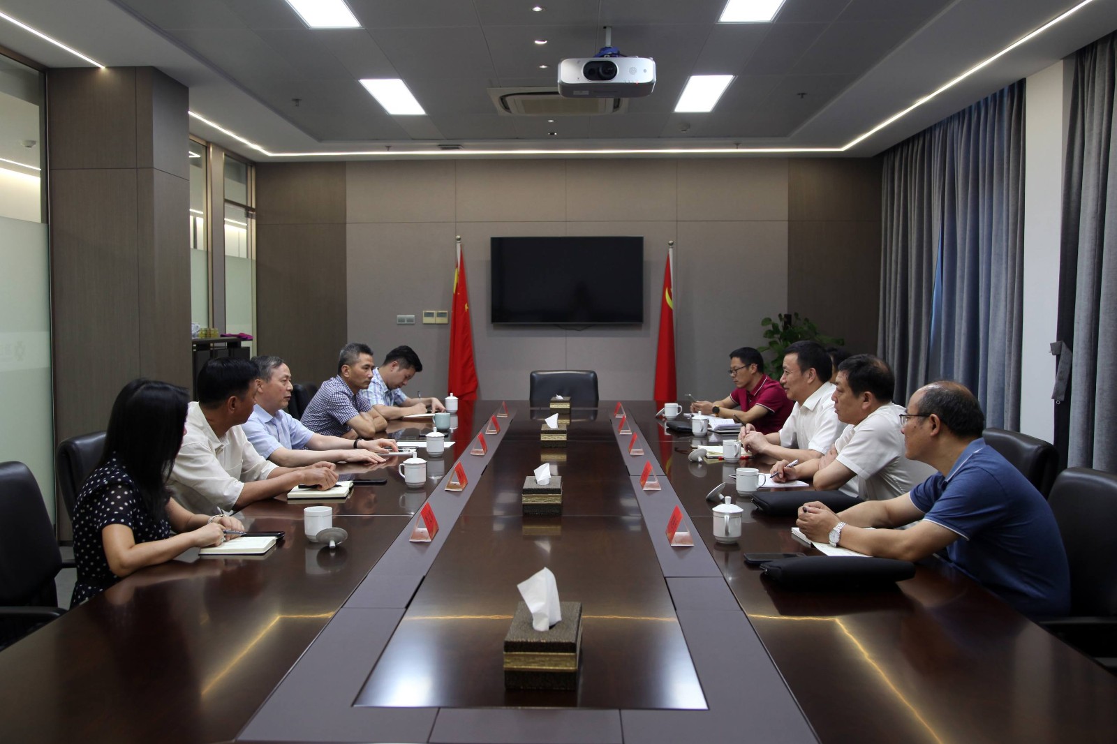 1598238442575429.jpg 321.jpg