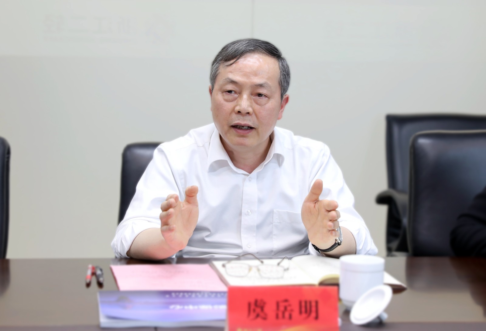 1619185486720131.jpg 虞書記 (1).JPG