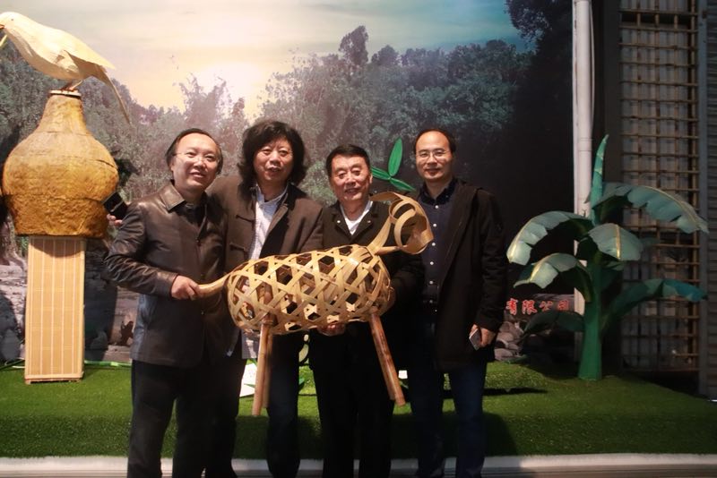 消薄進(jìn)行時：林樂成教授植物纖維工坊赴四川考察