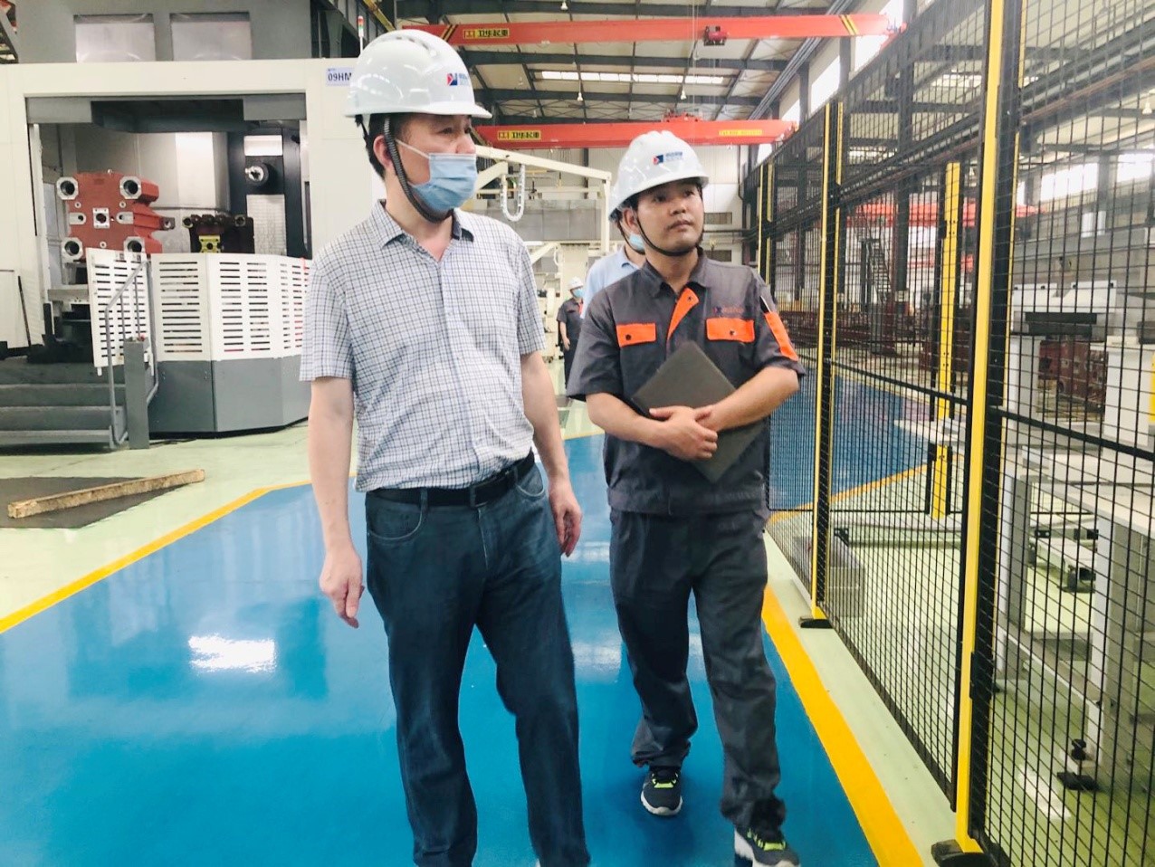 杭州松下馬達(dá)有限公司副總經(jīng)理?；勖鞲暗虑迳赀_(dá)公司交流QC管理經(jīng)驗(yàn)