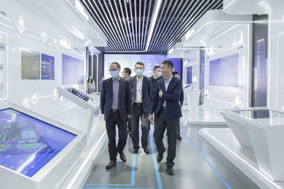 省國資委黨委委員、副主任姜揚劍赴省二輕集團參股中控信息考察指導(dǎo)